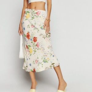 Reformation Layla Skirt in Etude